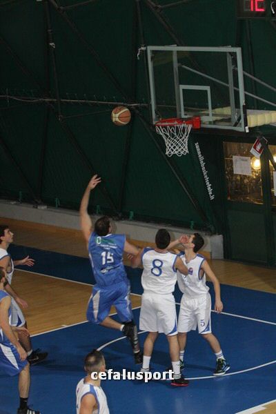 111218 sport 214_tn.jpg